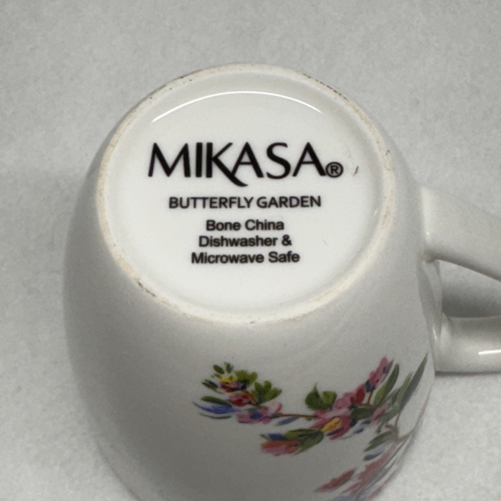 Mikasa Butterfly Garden Mug Bone China White Floral Songbird Cottagecore - Picture 7 of 7